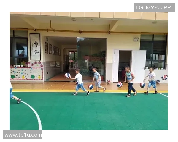 南京篮球队耐力训练揭秘:如何提升球员的持久战斗力与比赛表现 南京篮球队耐力训练揭秘:如何提升球员的持久战斗力与比赛表现