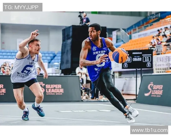 南京篮球队与上海篮球队赛后分析揭示力量对决的精彩瞬间与战术博弈